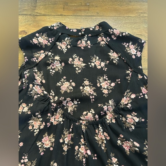 ANGIE Black with pink Floral Cold Shoulder Dress Open Back Bohemian Fall - Picture 10 of 15